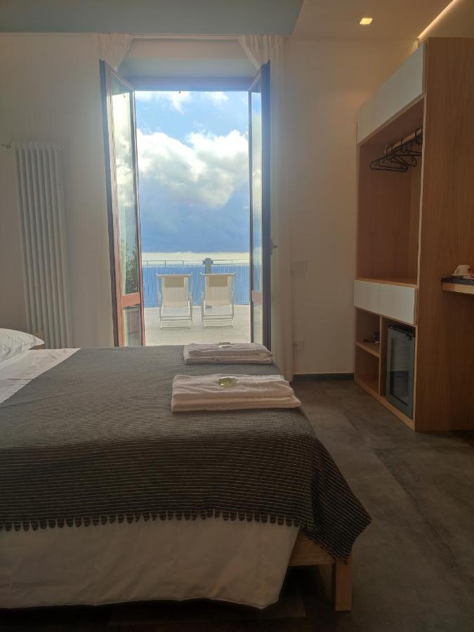 Hotel Due Gemelli ريوماجّوري المظهر الخارجي الصورة