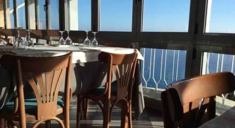 Hotel Due Gemelli ريوماجّوري المظهر الخارجي الصورة