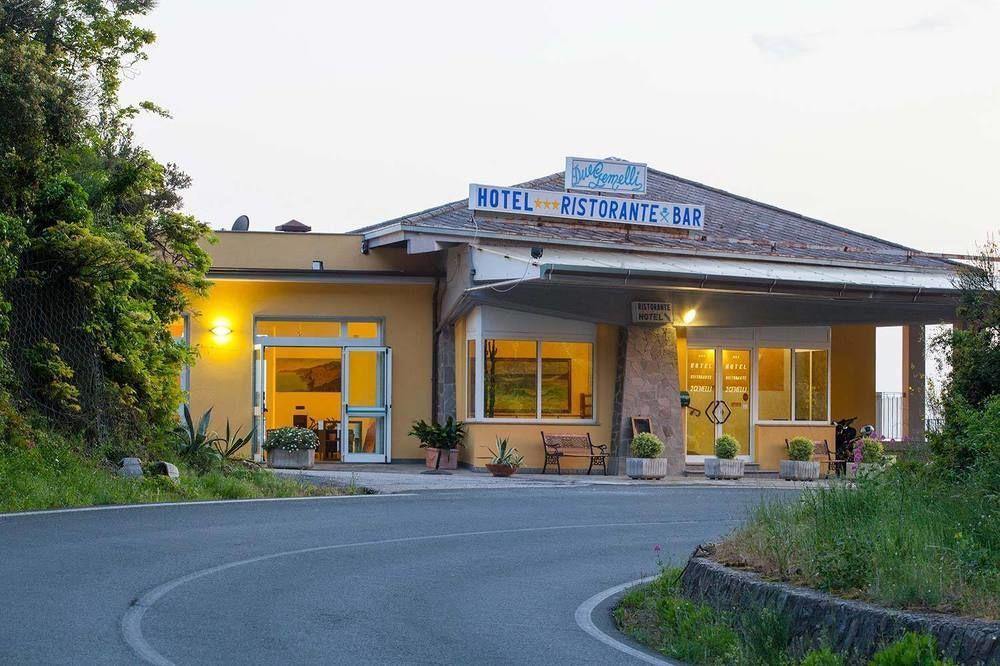 Hotel Due Gemelli ريوماجّوري المظهر الخارجي الصورة